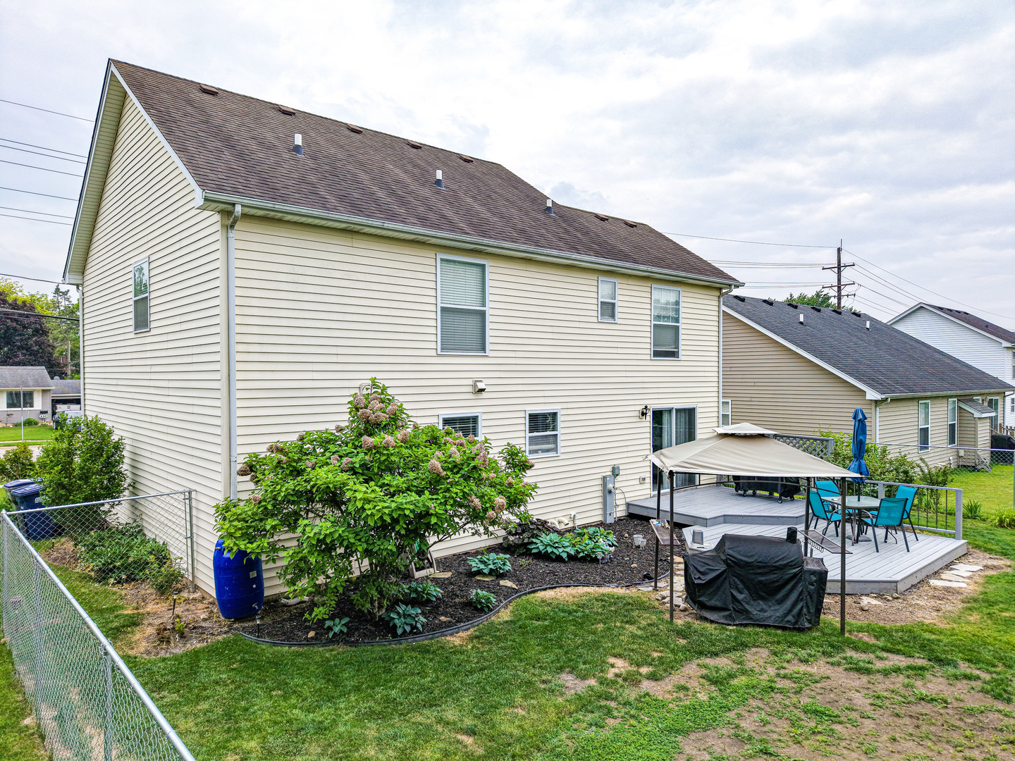 423 W Taylor Street, DeKalb, IL 60115