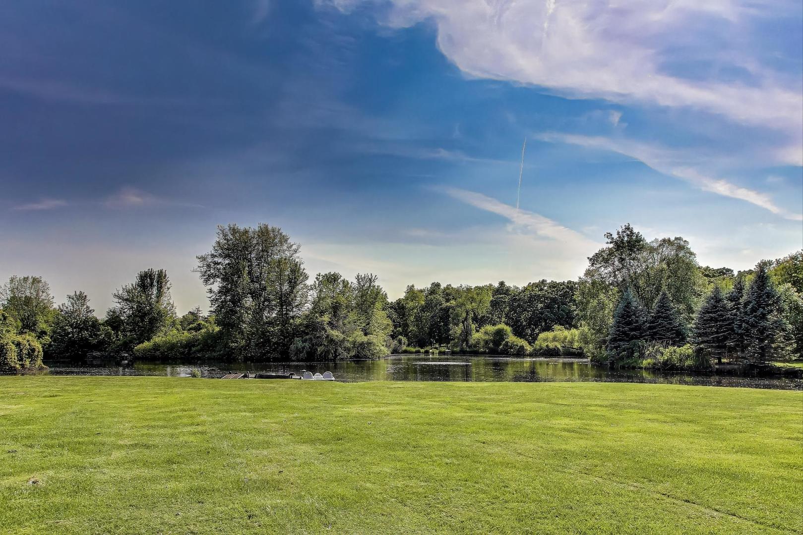 17n431 Oak Knoll Lane, Dundee, IL 60118