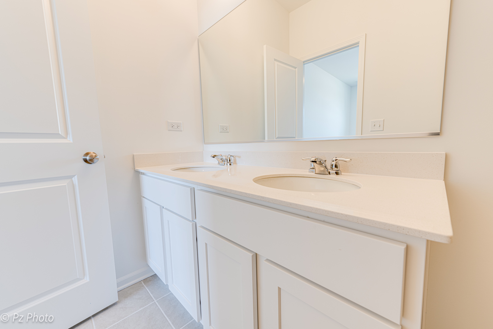 4323 Chelsea Manor Circle, Aurora, IL 60504
