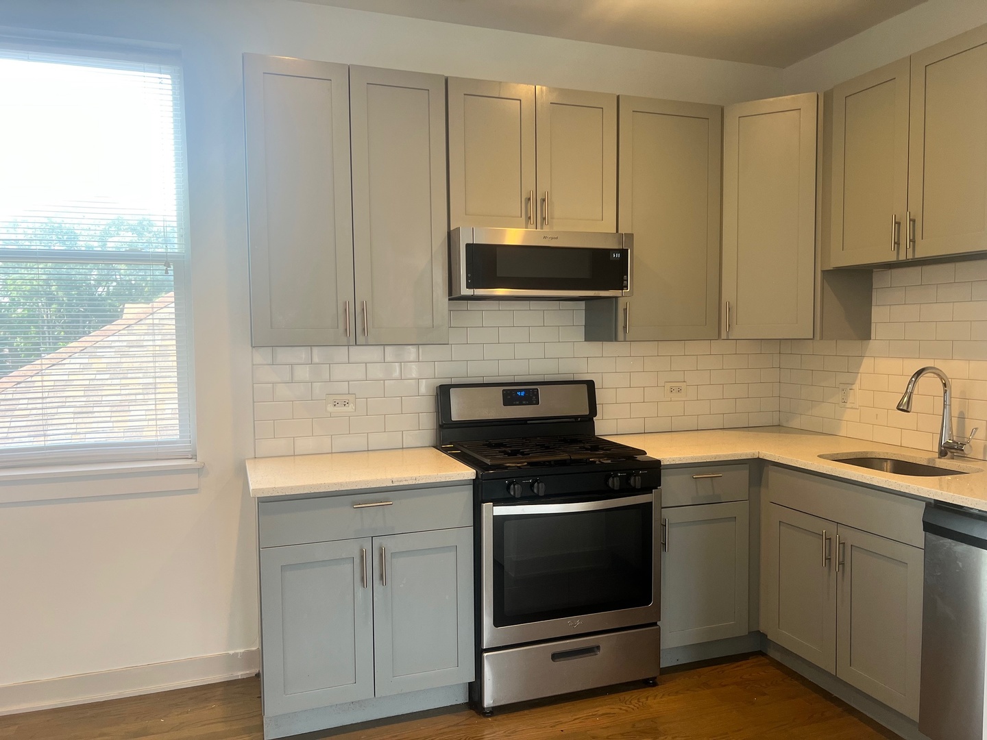 7136 S Prairie Avenue #2, Chicago, IL 60619