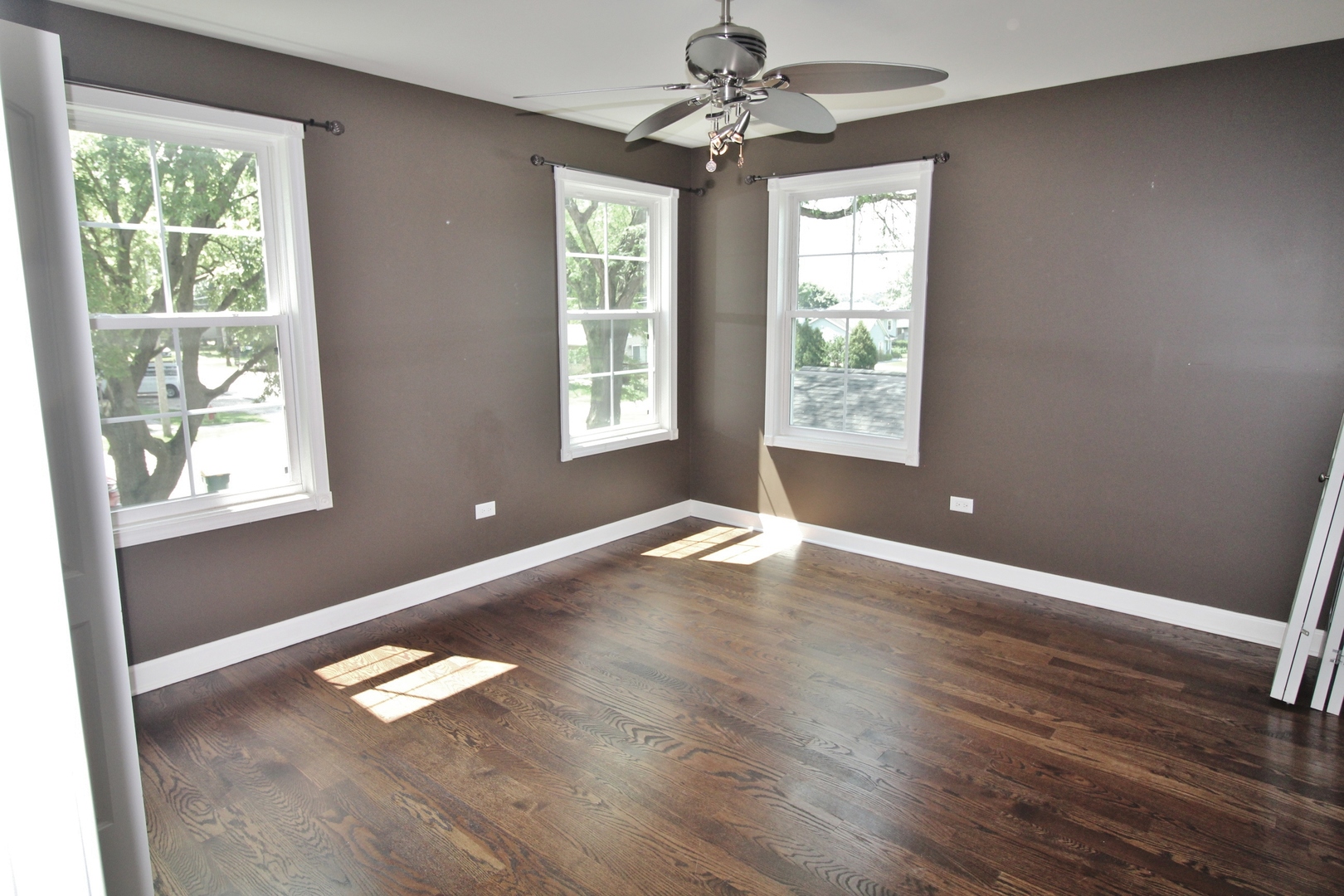 187 W Union Street, Seneca, IL 61360