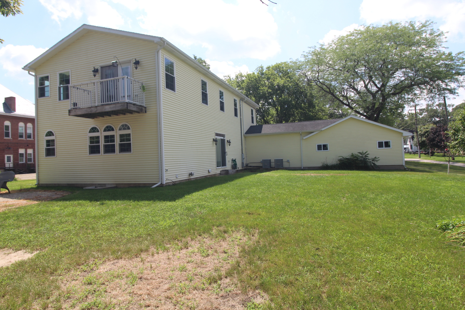 187 W Union Street, Seneca, IL 61360