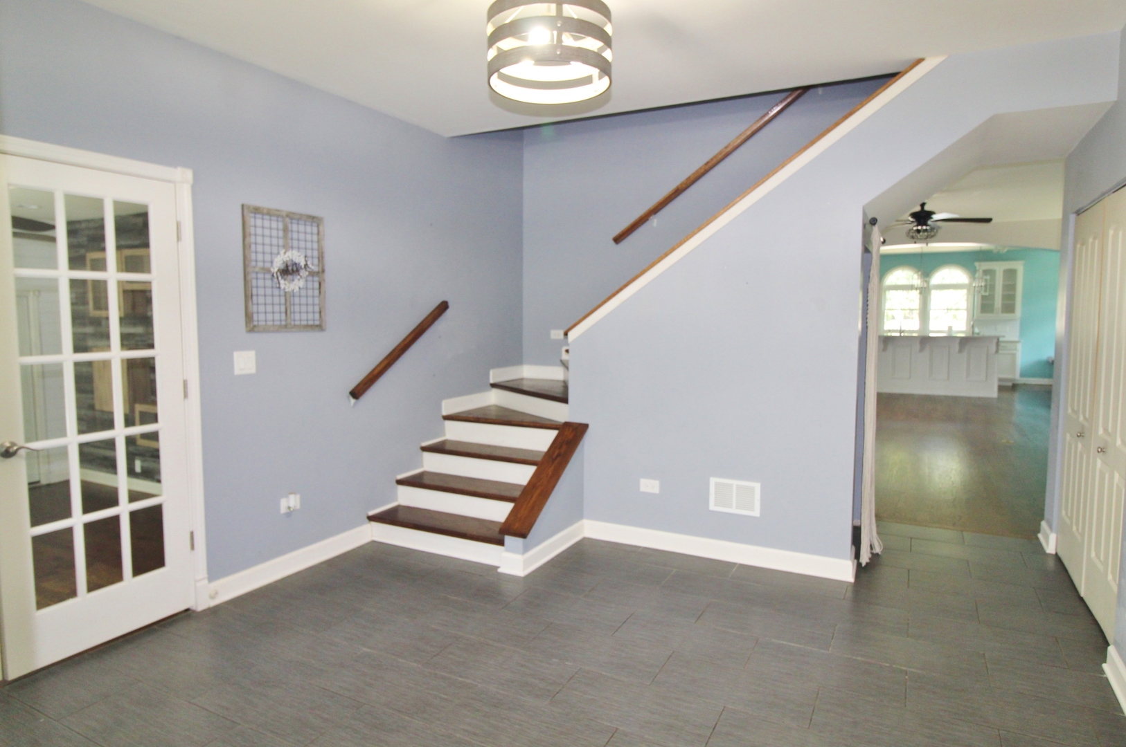 187 W Union Street, Seneca, IL 61360