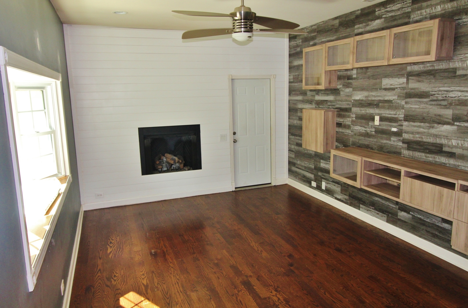 187 W Union Street, Seneca, IL 61360