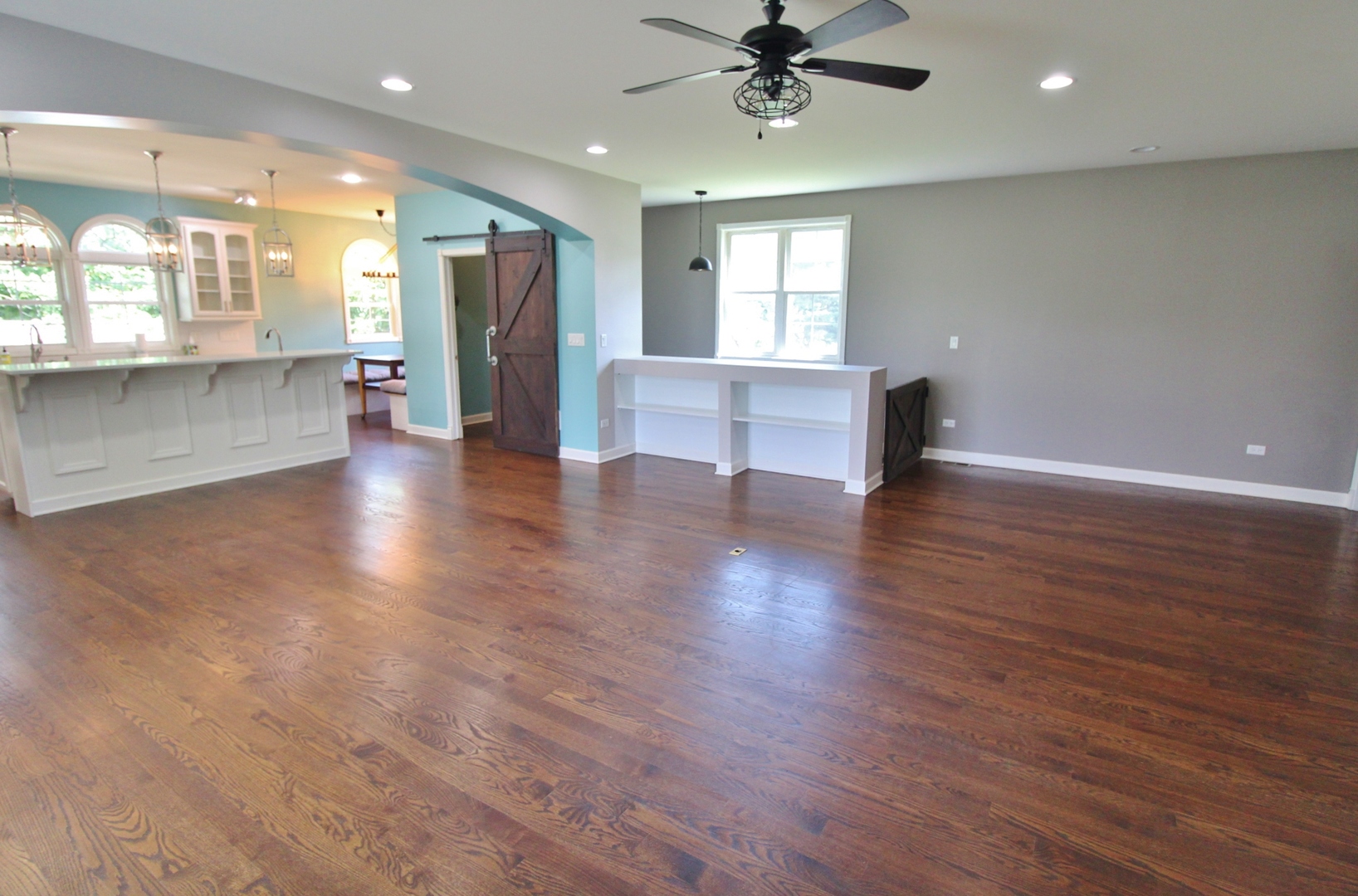 187 W Union Street, Seneca, IL 61360