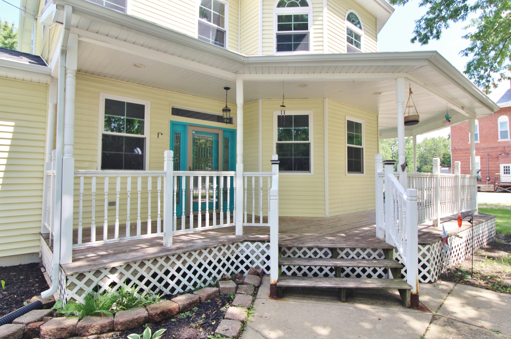 187 W Union Street, Seneca, IL 61360