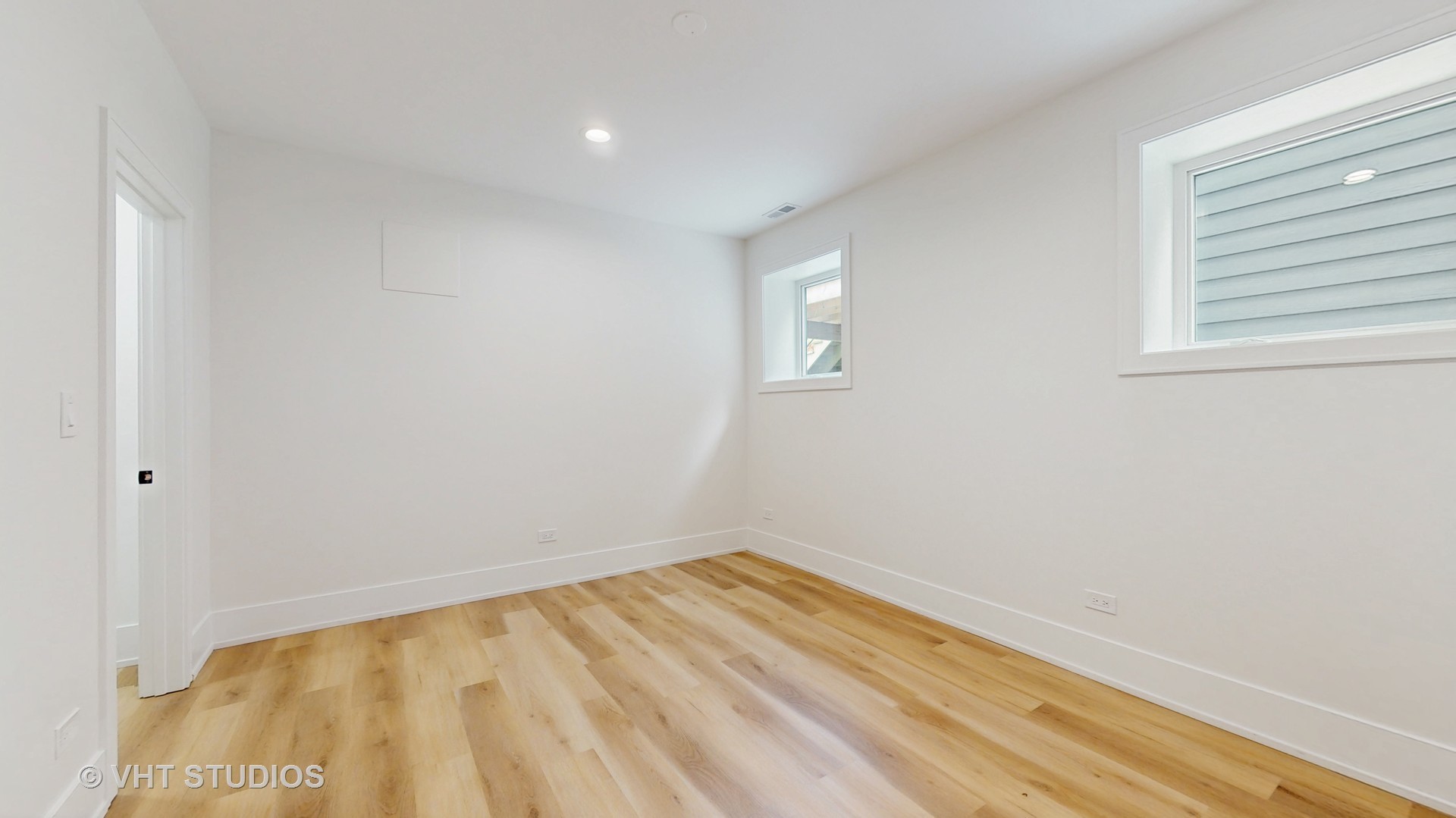 2846 N Sayre Avenue, Chicago, IL 60634