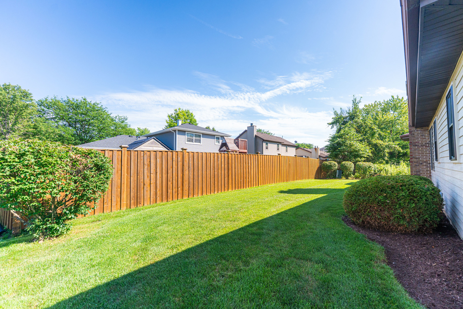 833 Francine Drive, Bartlett, IL 60103