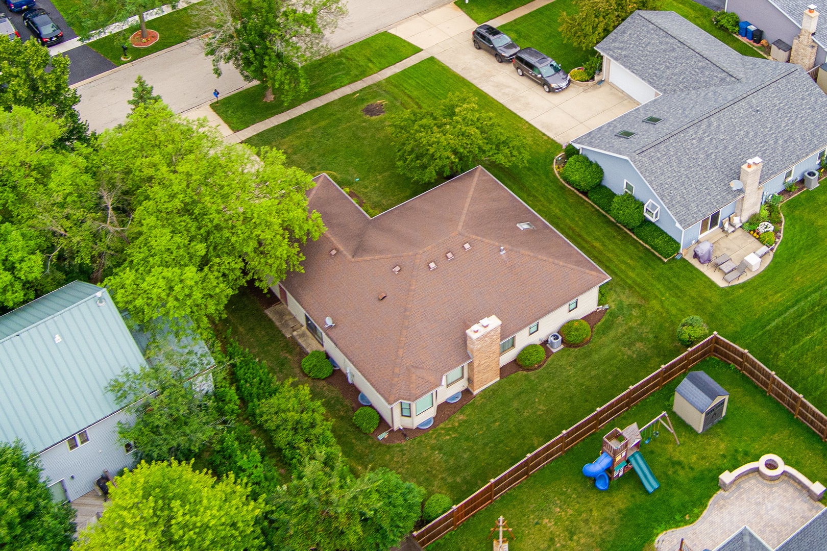 833 Francine Drive, Bartlett, IL 60103
