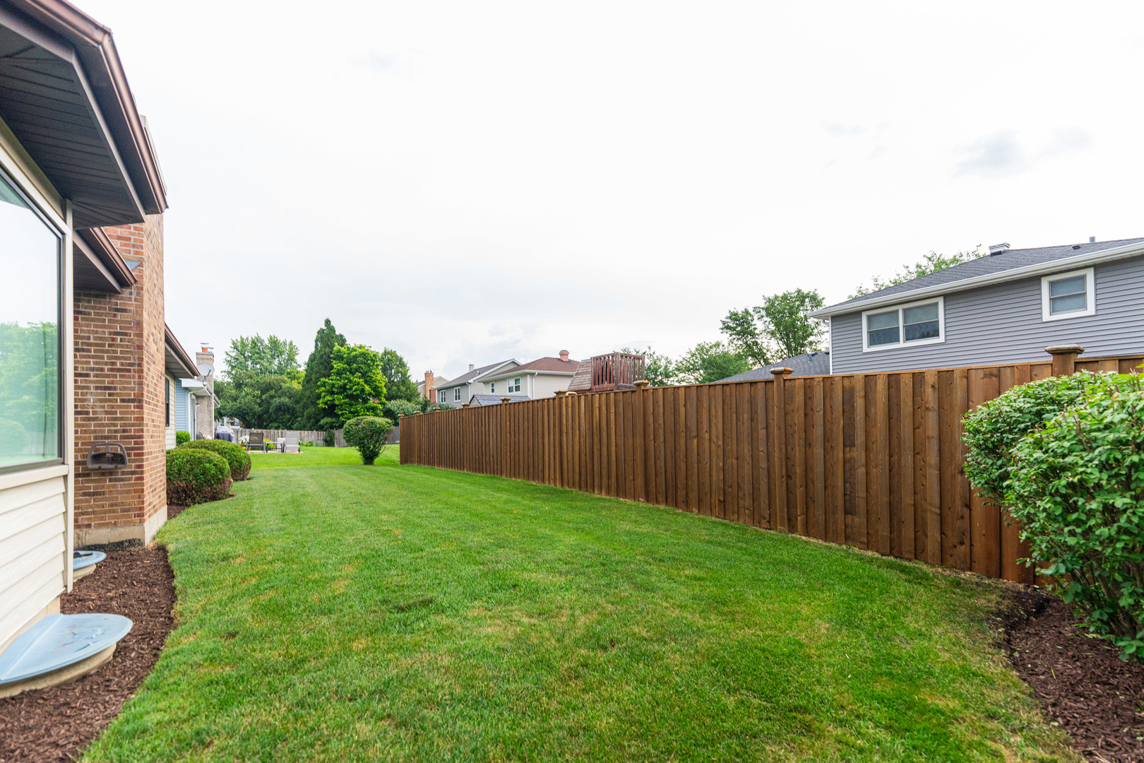 833 Francine Drive, Bartlett, IL 60103