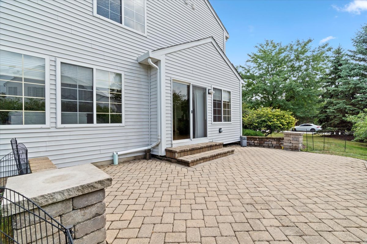 1100 Franklin Street, Mundelein, IL 60060