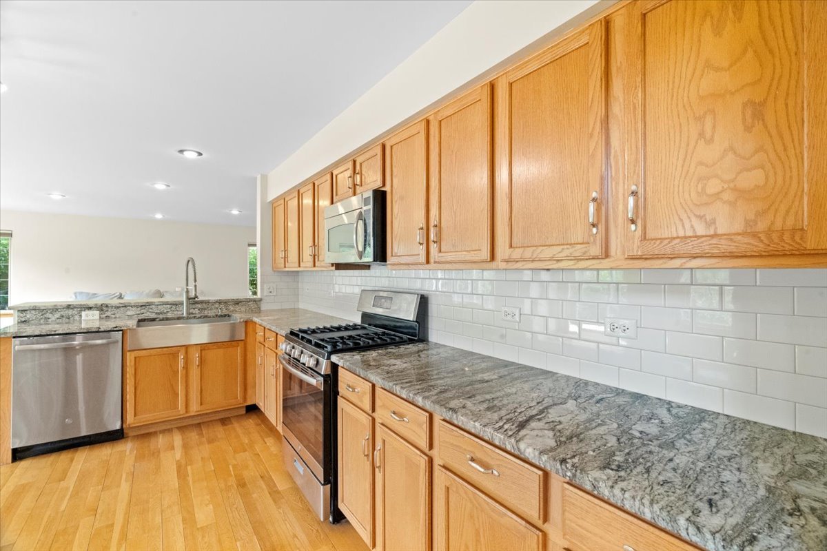 1100 Franklin Street, Mundelein, IL 60060