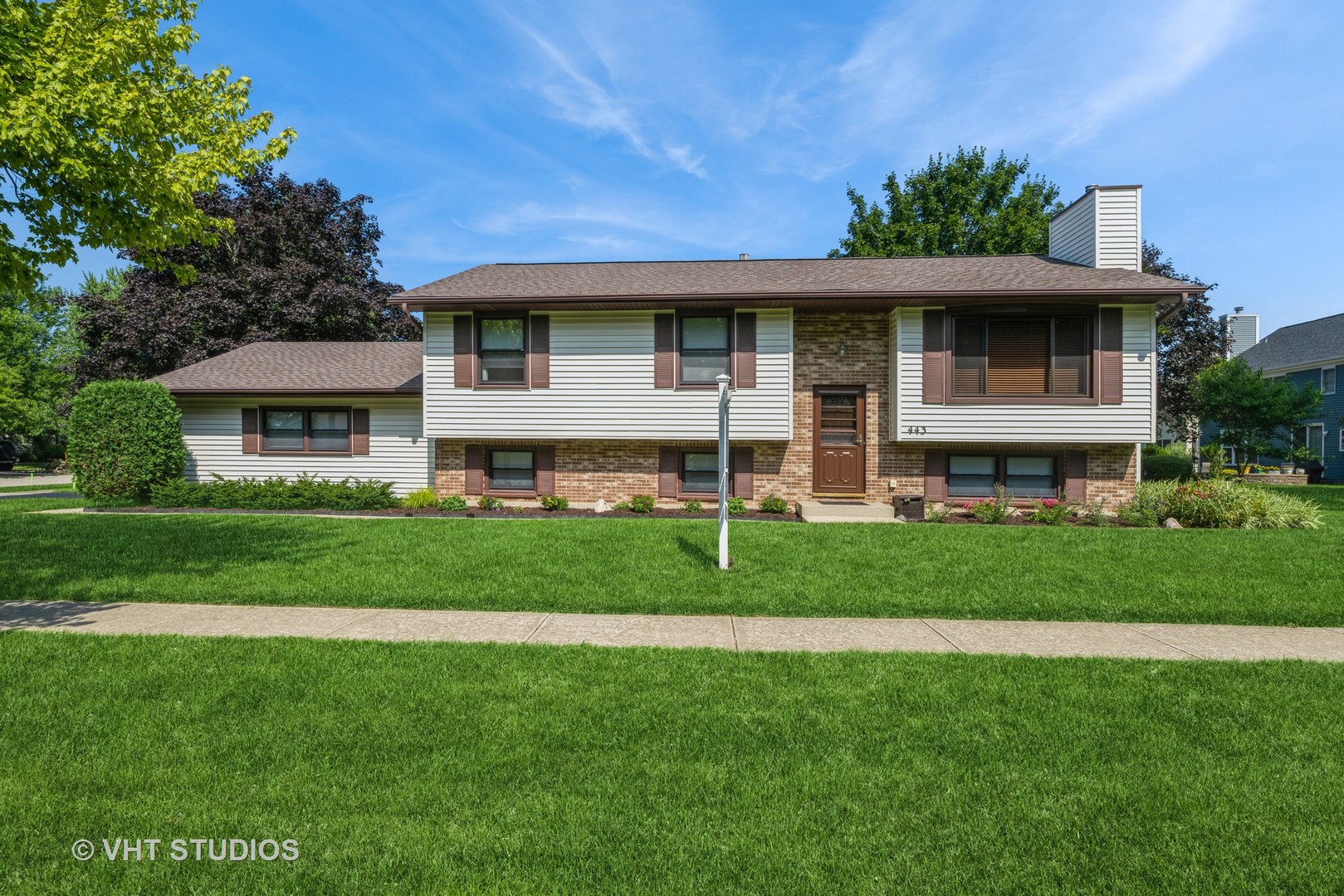 443 Merrill Lane, Grayslake, IL 60030