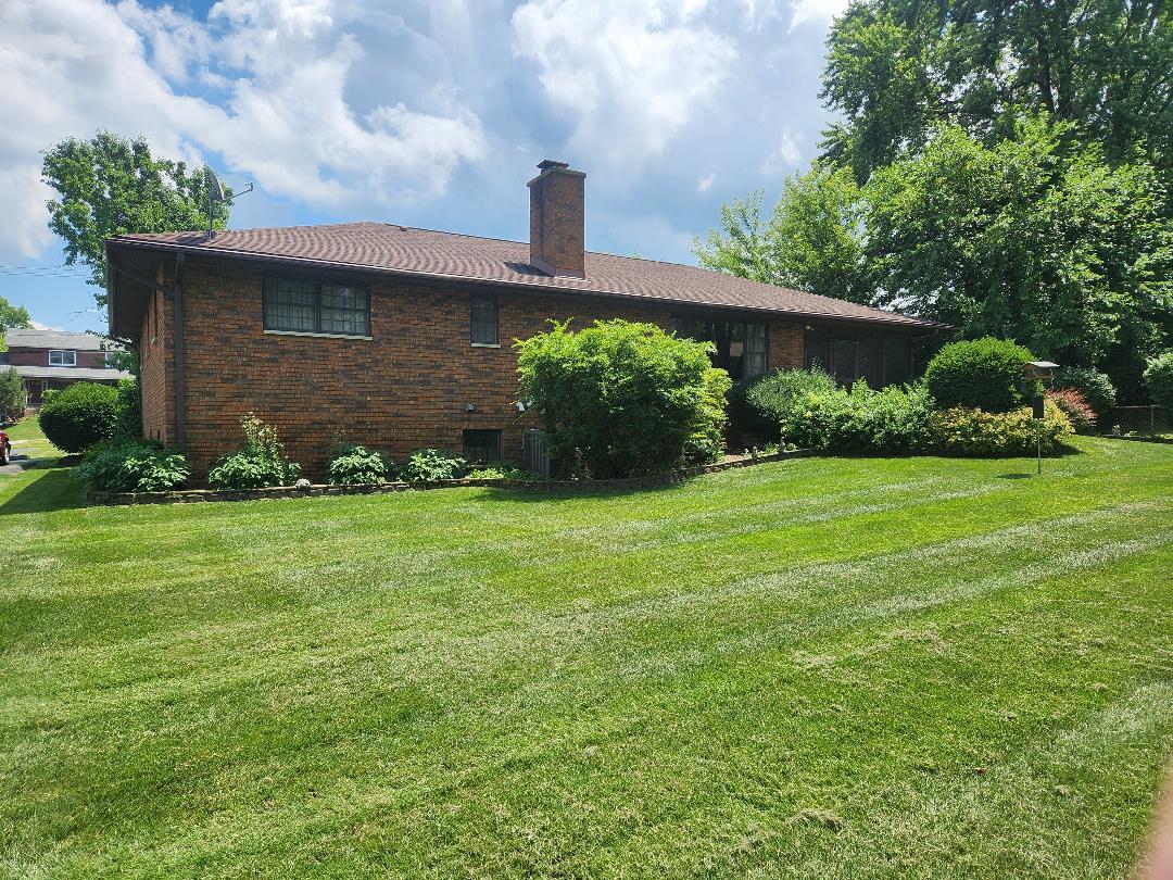 503 N GREEN Street, McHenry, IL 60050