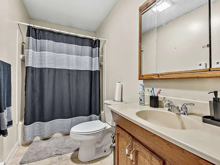 166 Keigher Drive, Manteno, IL 60950