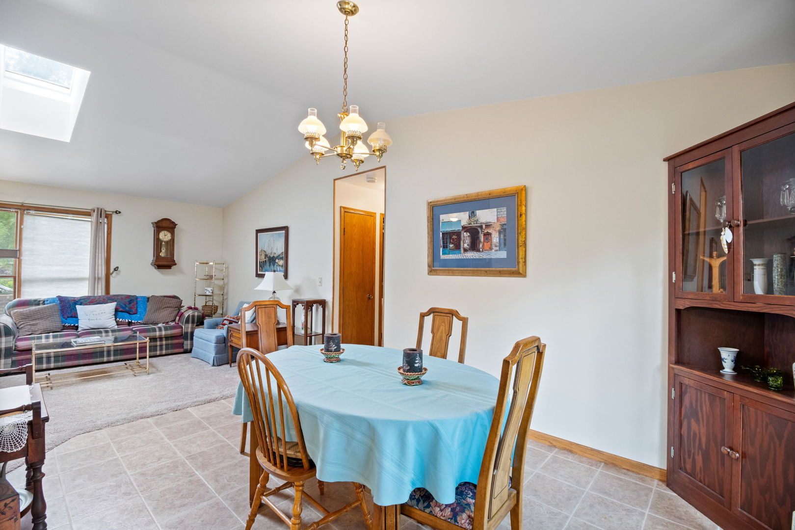 1489 Lake Holiday Drive, Lake Holiday, IL 60548