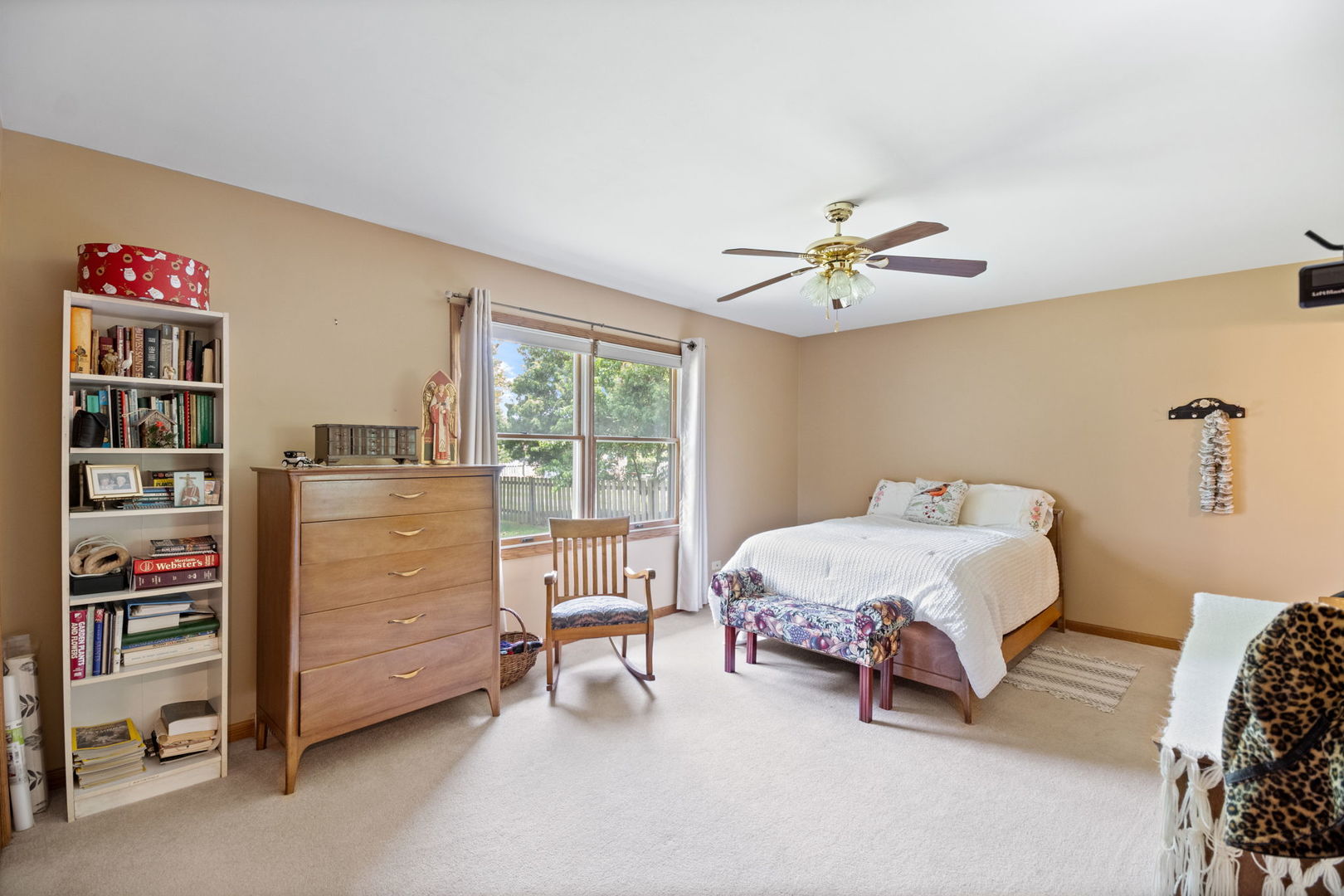 1489 Lake Holiday Drive, Lake Holiday, IL 60548