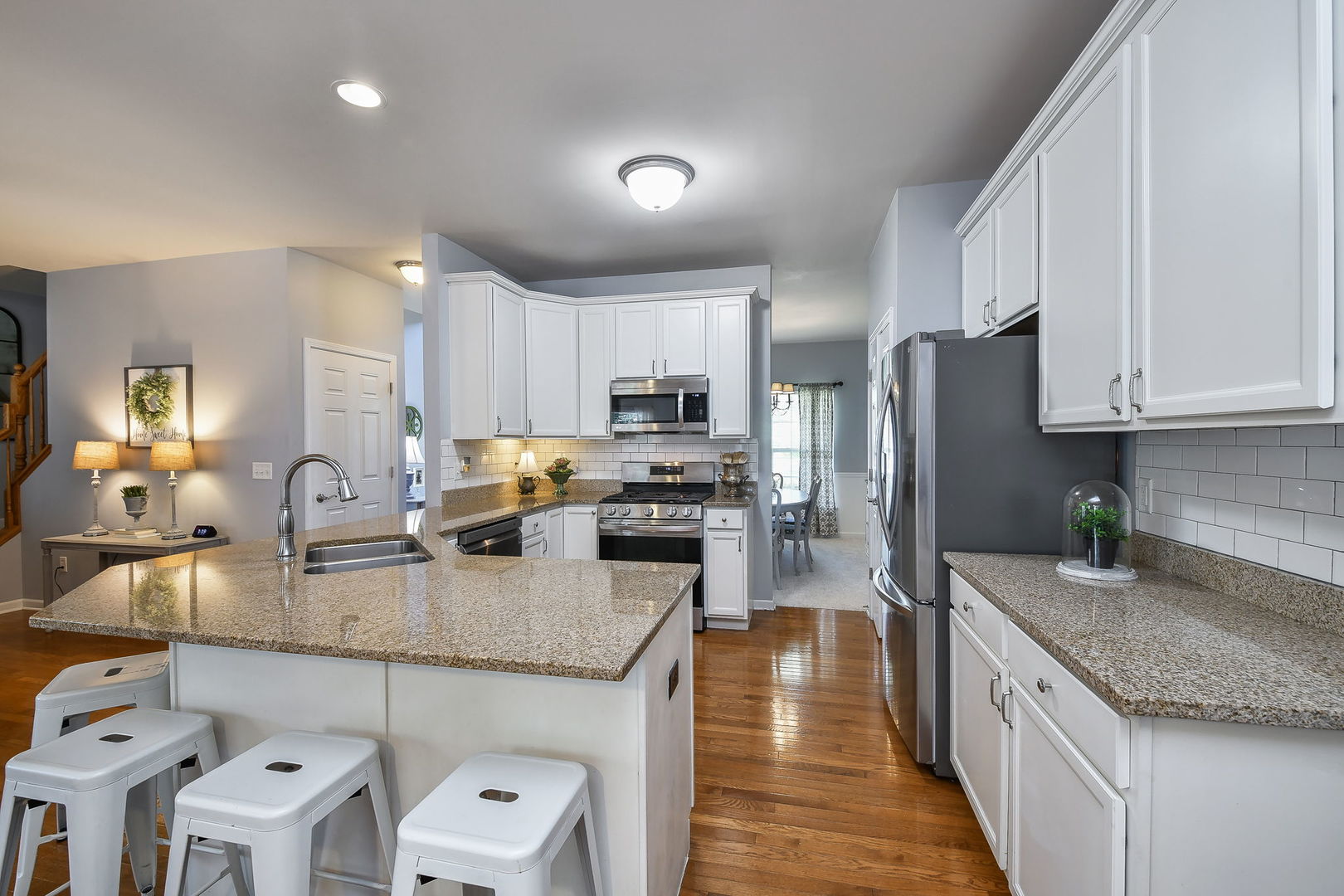 0N418 Eastwood Court, Geneva, IL 60134