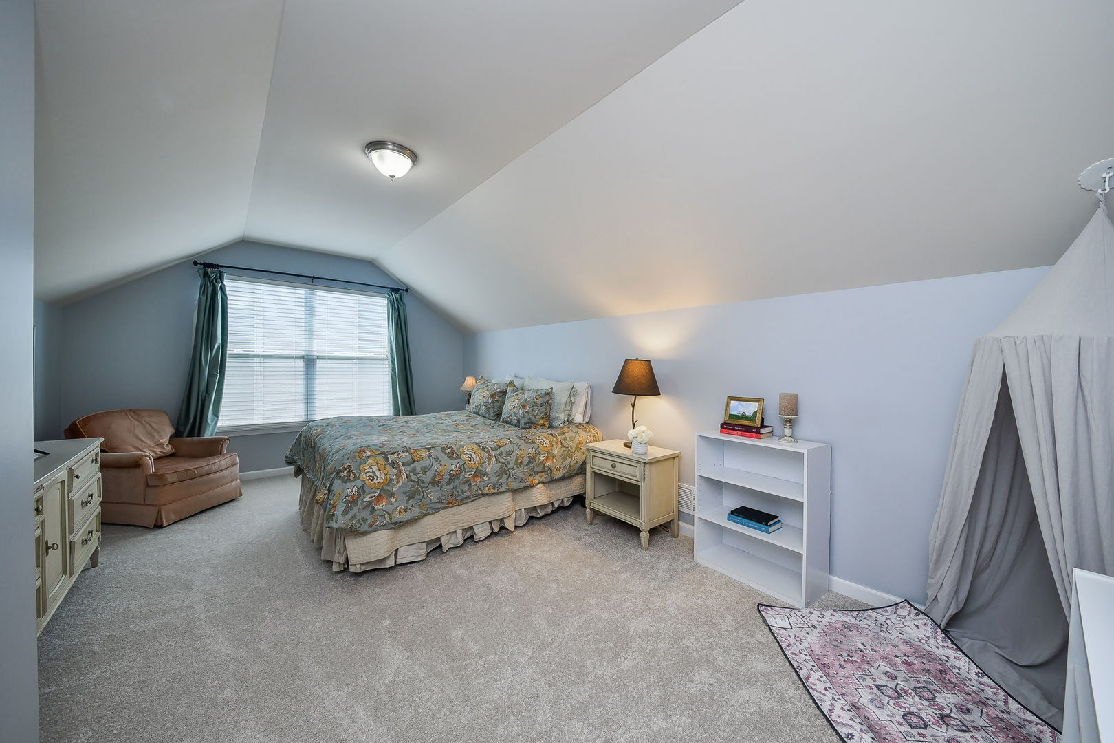 0N418 Eastwood Court, Geneva, IL 60134