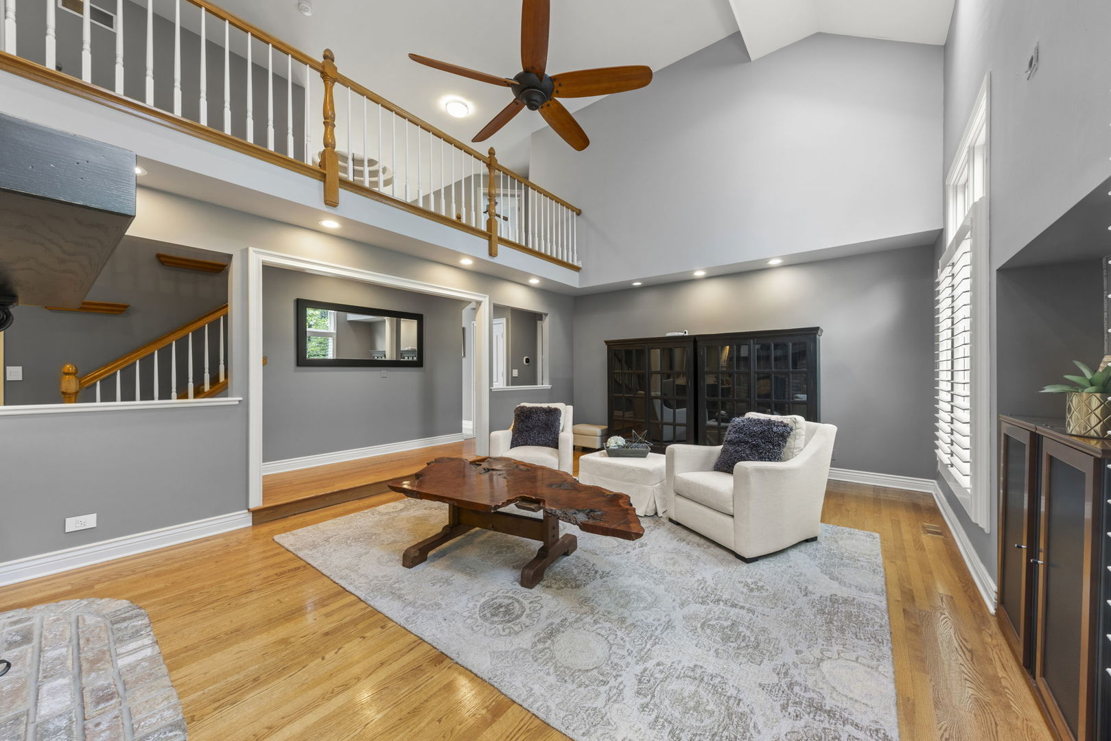 816 Spindletree Avenue, Naperville, IL 60565