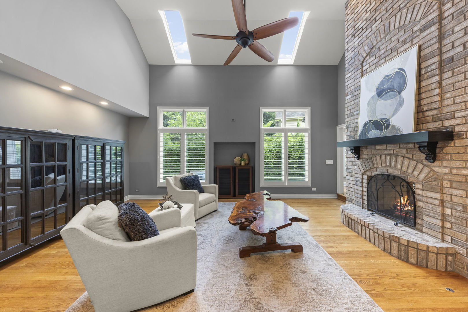 816 Spindletree Avenue, Naperville, IL 60565