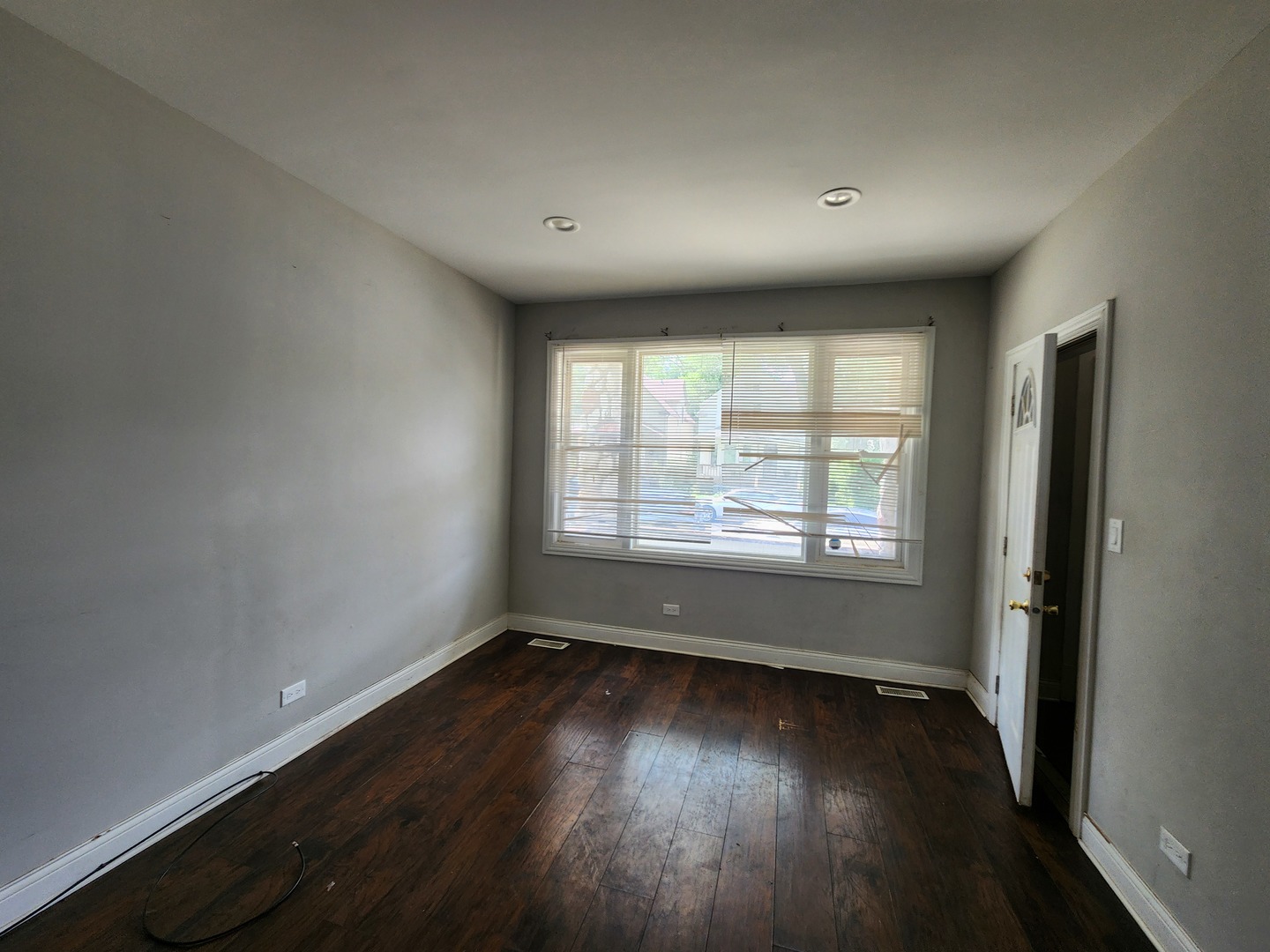 12211 S Wallace Street, Chicago, IL 60628