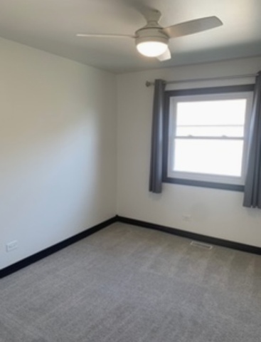 7927 164th Place #236, Tinley Park, IL 60477