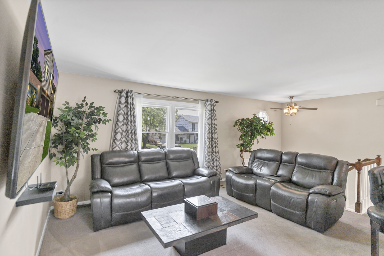 676 Niagara Drive, Bolingbrook, IL 60440