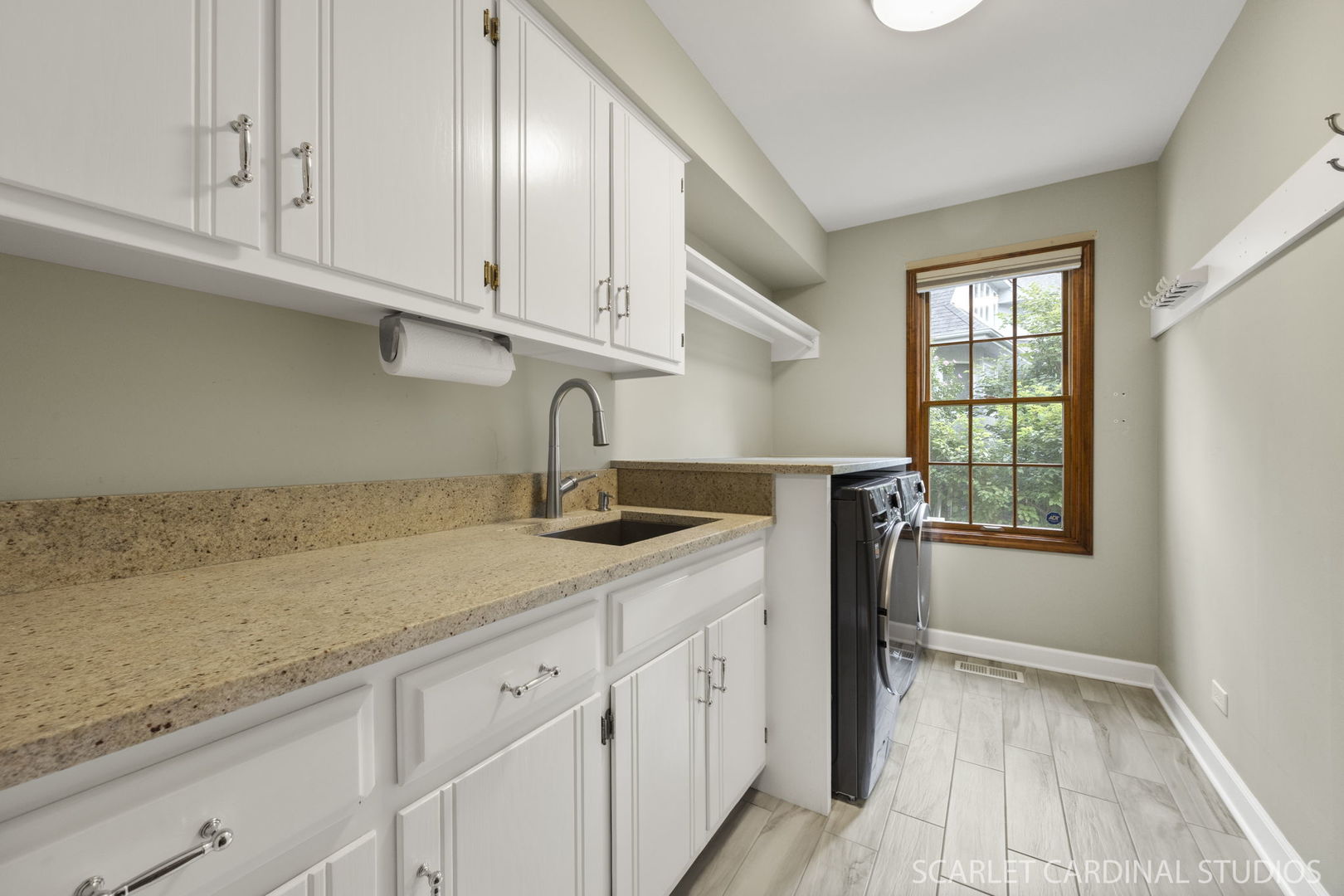1911 Morgan Circle, Naperville, IL 60565