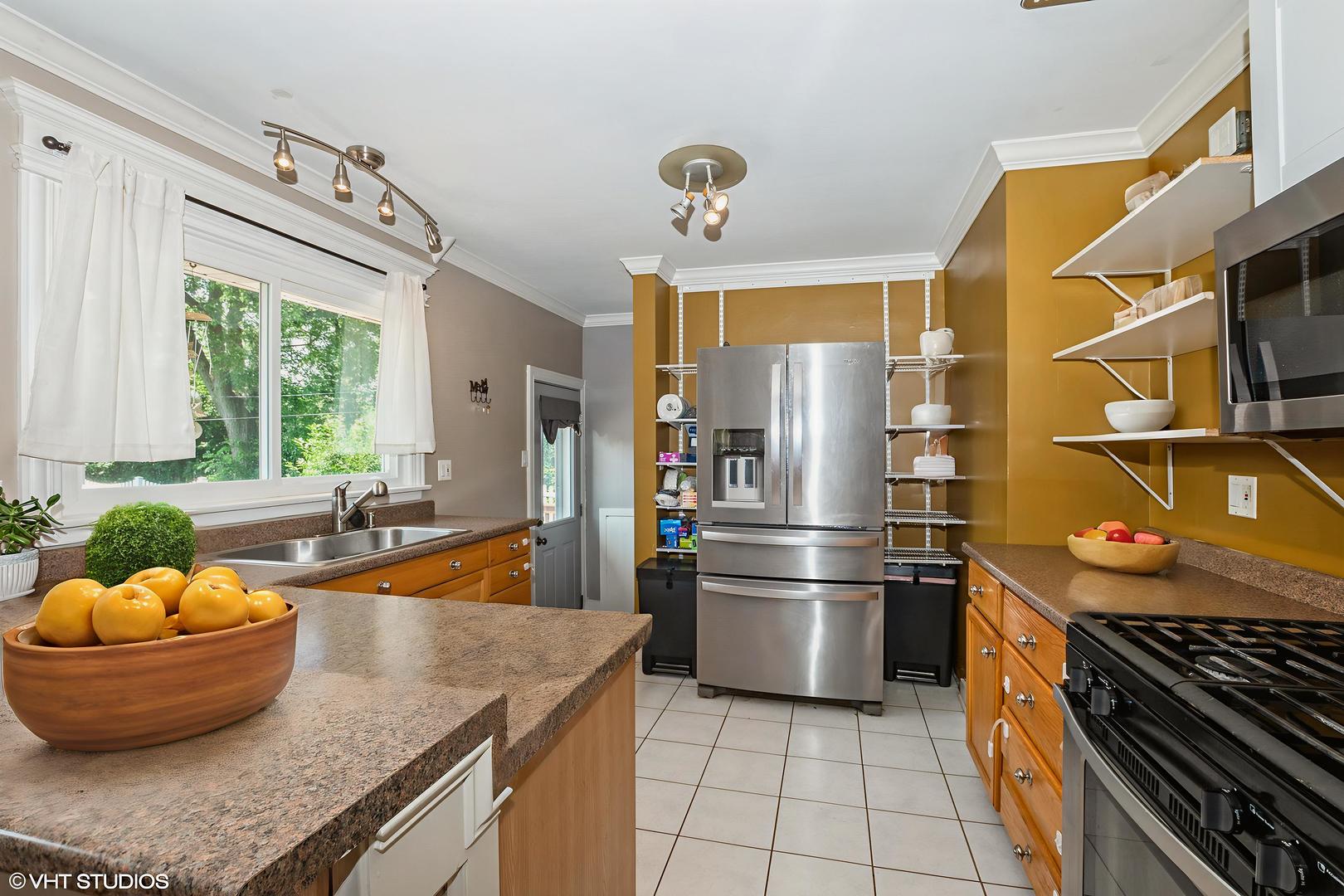 223 55th Street, Downers Grove, IL 60515