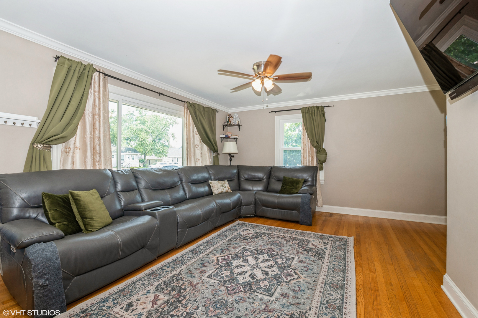 223 55th Street, Downers Grove, IL 60515