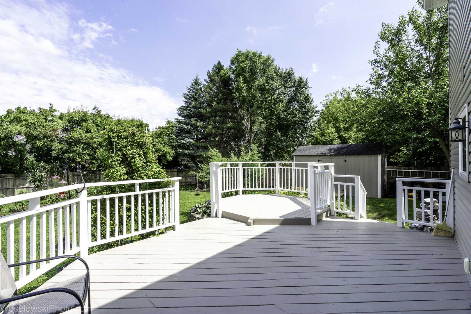 2004 Pine Drive, McHenry, IL 60051