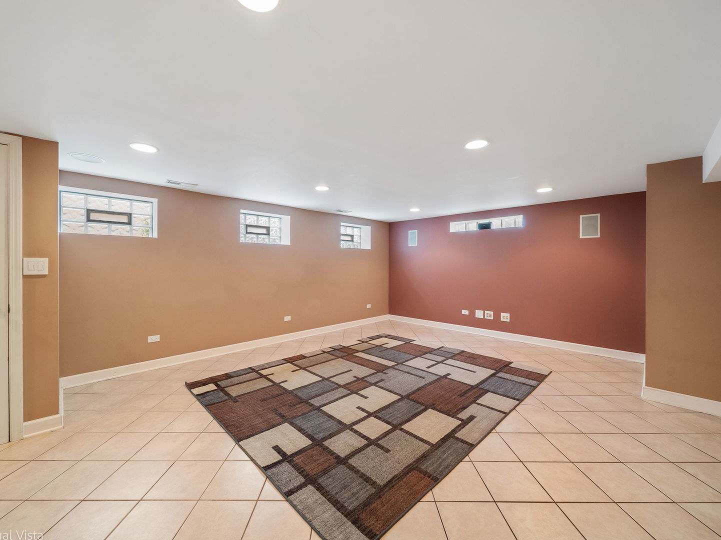 1865 Buckingham Avenue, Westchester, IL 60154