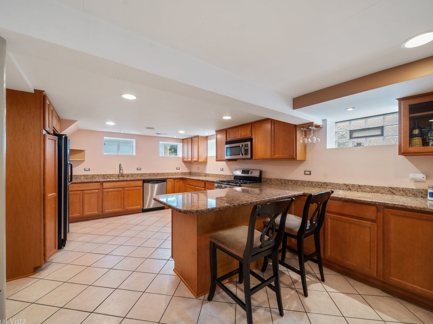 1865 Buckingham Avenue, Westchester, IL 60154