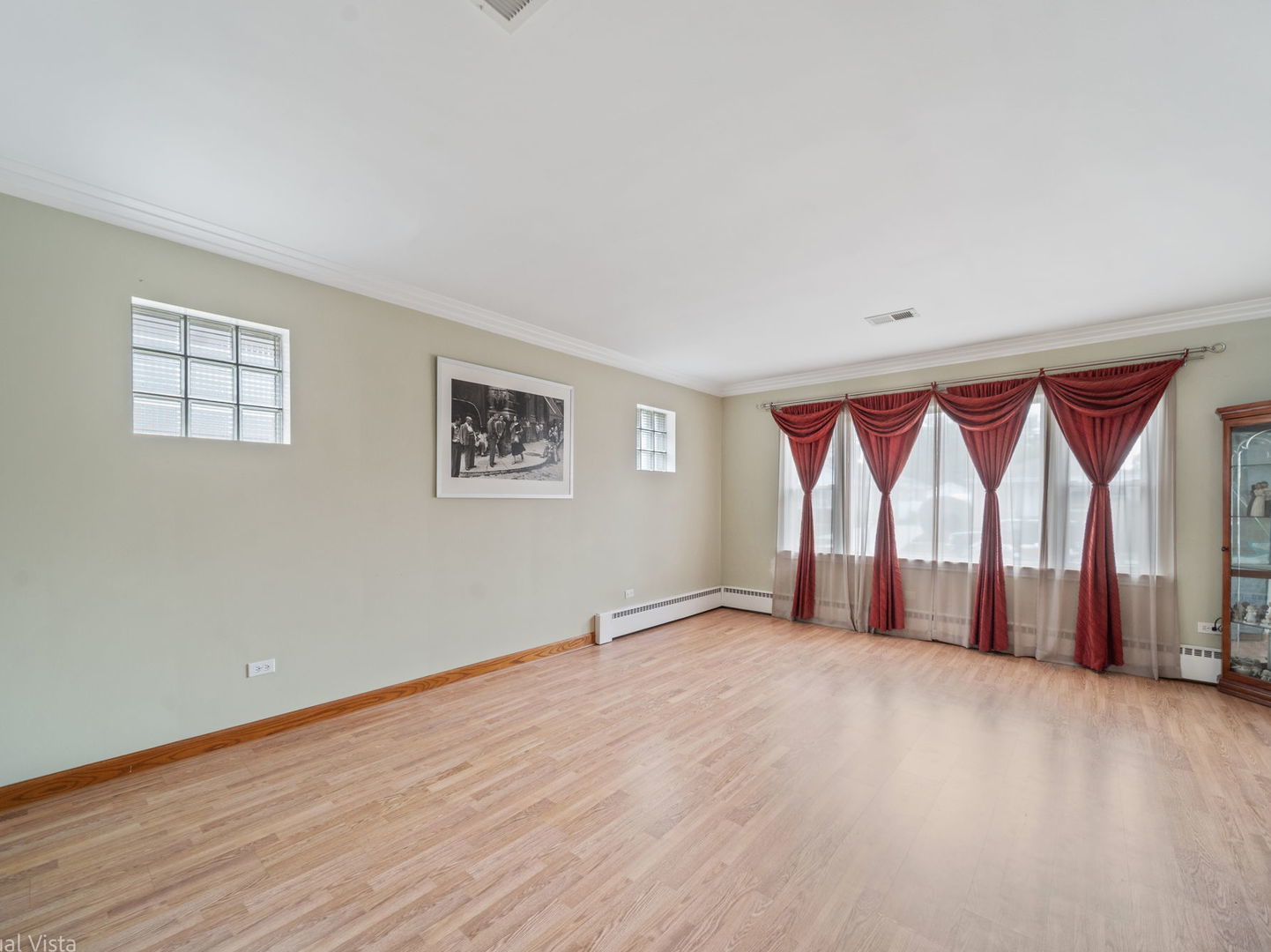 1865 Buckingham Avenue, Westchester, IL 60154
