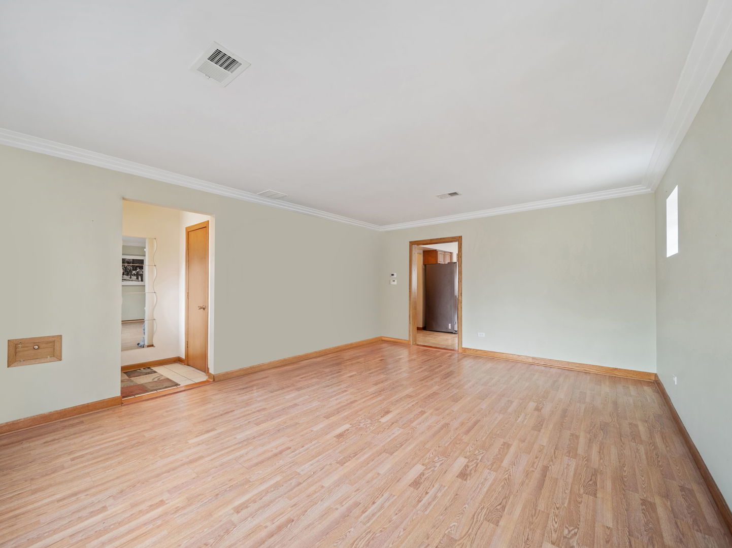 1865 Buckingham Avenue, Westchester, IL 60154