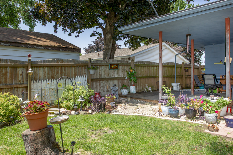 616 W 6th Street, Belvidere, IL 61008