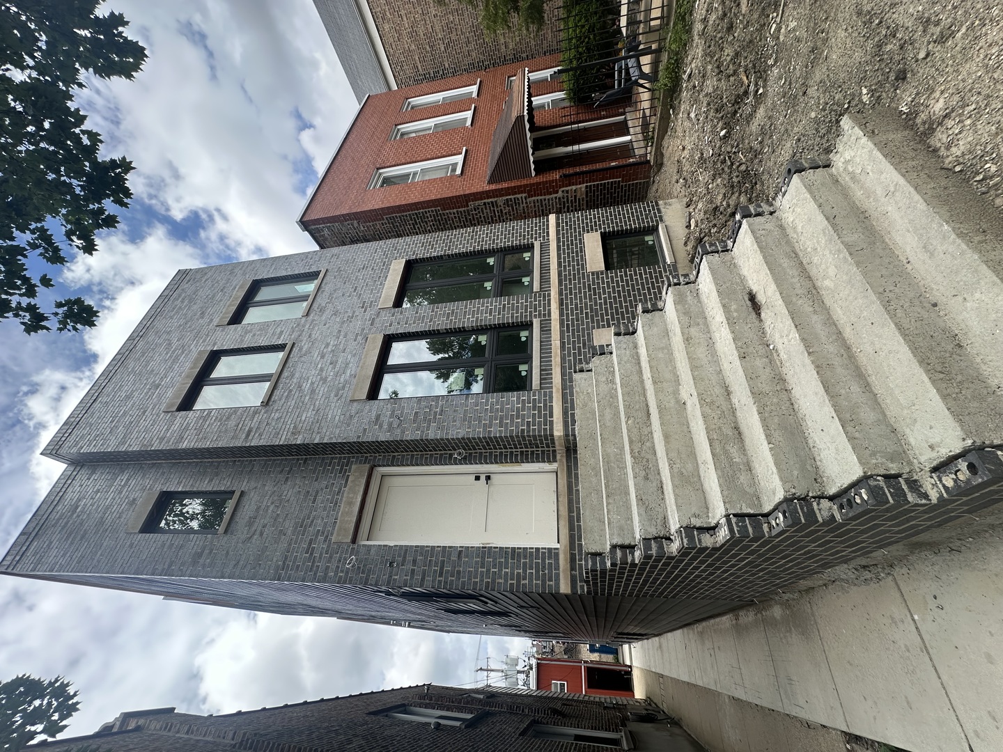 2638 W Superior Street, Chicago, IL 60612