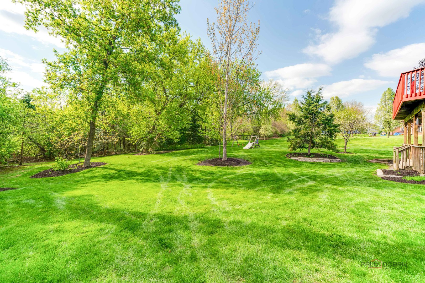17 ARROWWOOD Drive, Hawthorn Woods, IL 60047