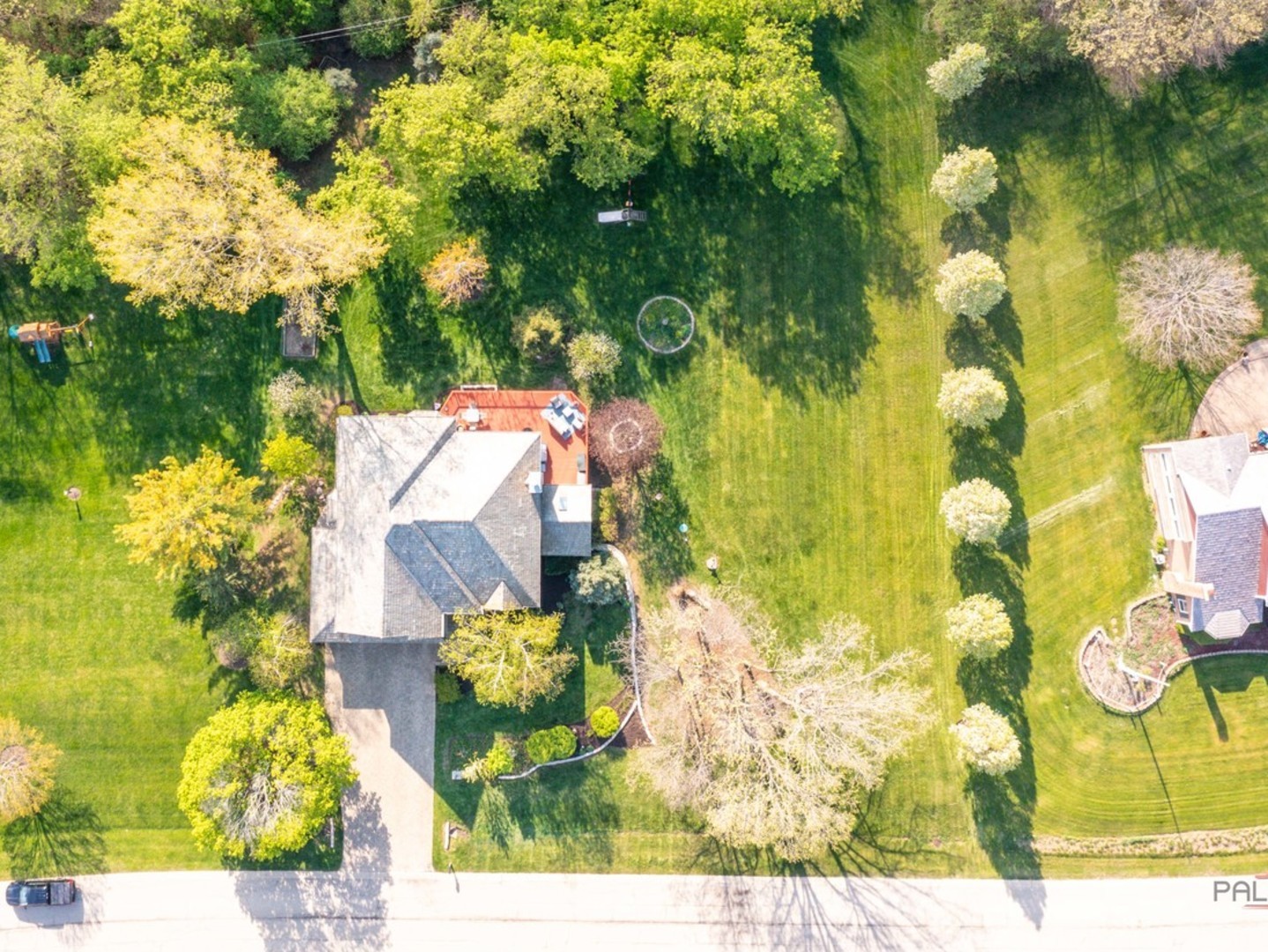 17 ARROWWOOD Drive, Hawthorn Woods, IL 60047