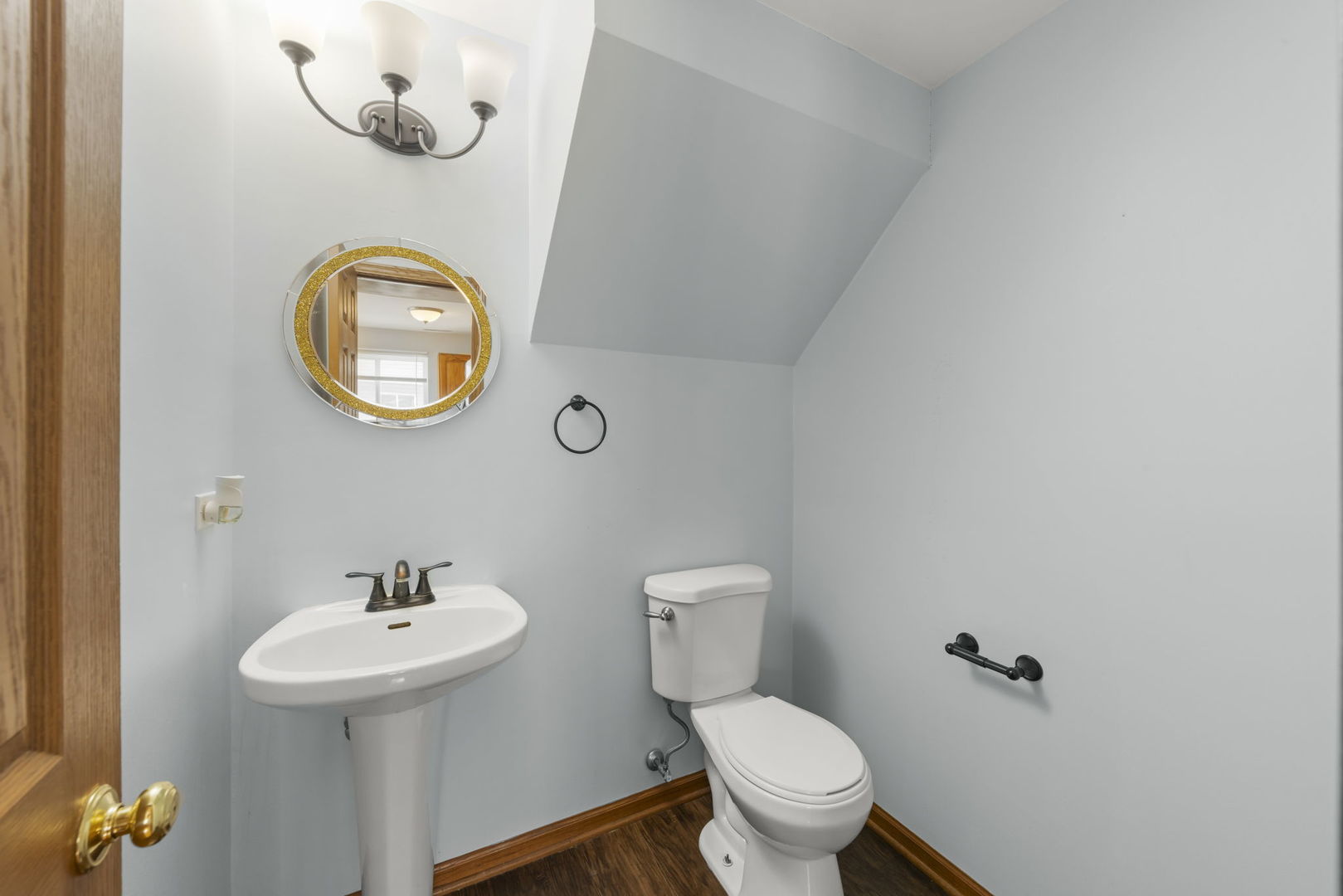 1208 Fox Hill Lane, North Aurora, IL 60542