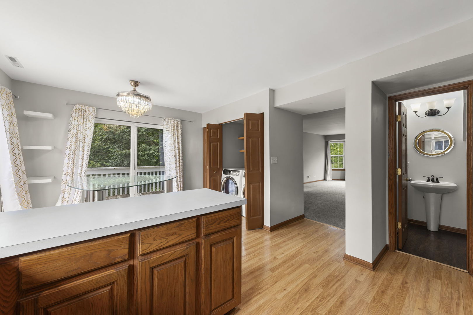 1208 Fox Hill Lane, North Aurora, IL 60542