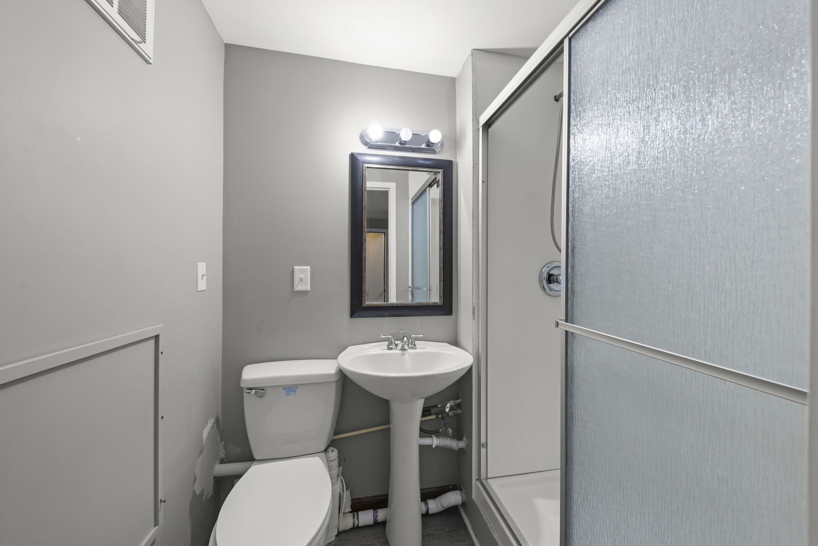 1208 Fox Hill Lane, North Aurora, IL 60542