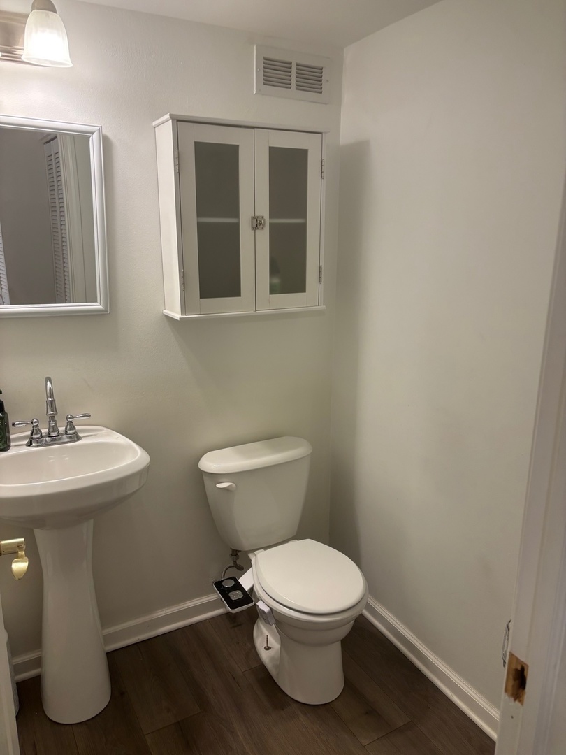 59 S Treehouse Lane #59, Round Lake, IL 60073