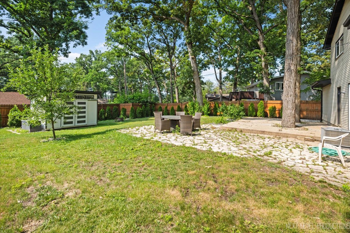 1007 Rolling Drive, Lisle, IL 60532
