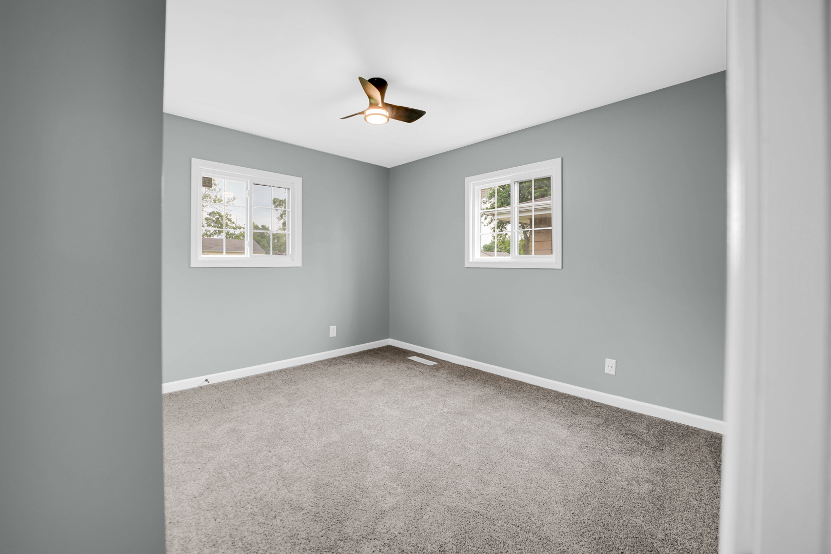 3208 Enterprise Park Avenue, South Chicago Heights, IL 60411