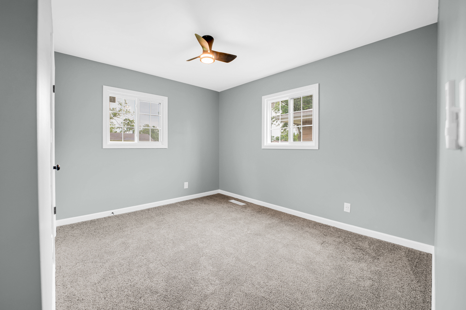 3208 Enterprise Park Avenue, South Chicago Heights, IL 60411