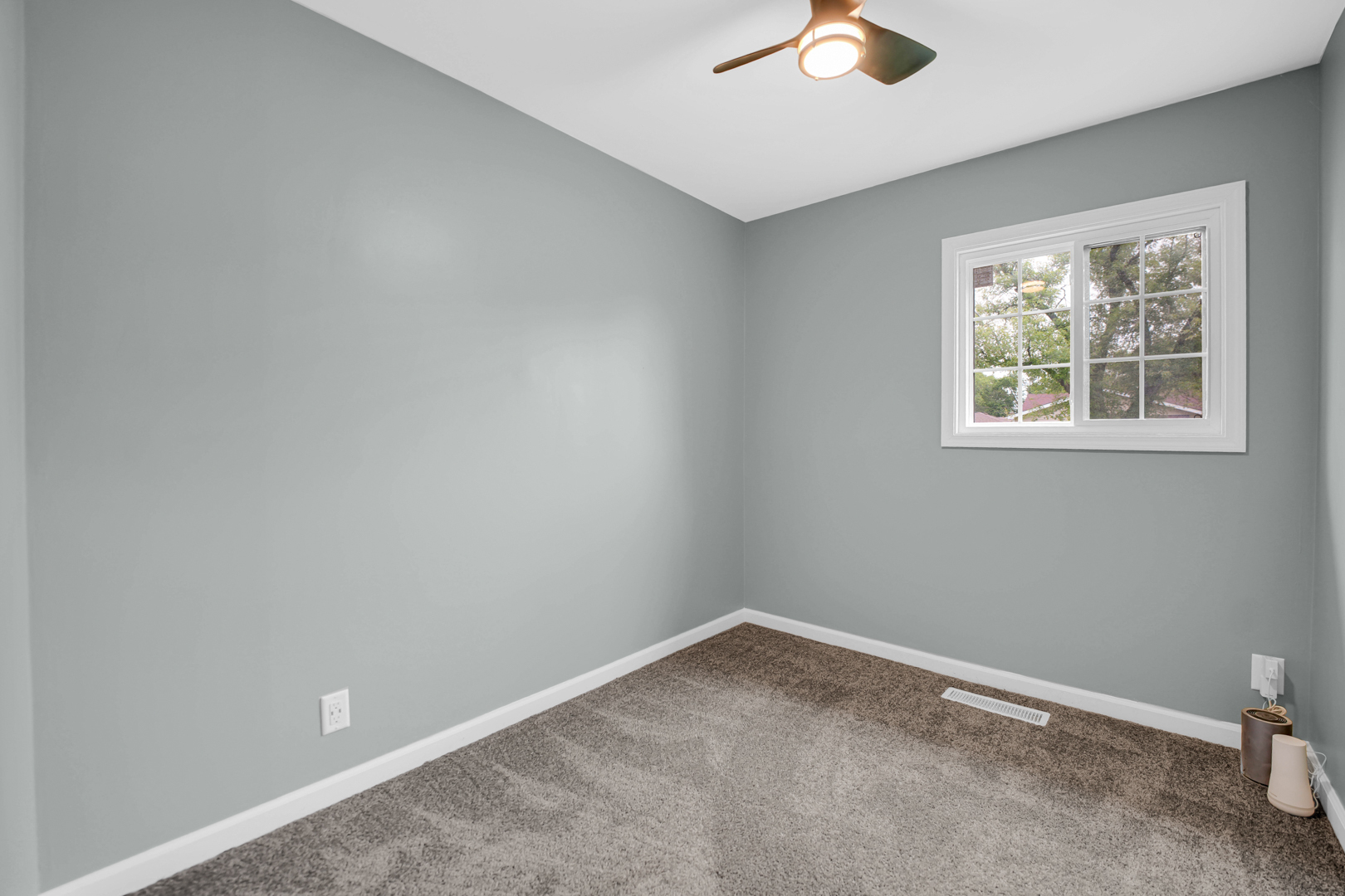 3208 Enterprise Park Avenue, South Chicago Heights, IL 60411