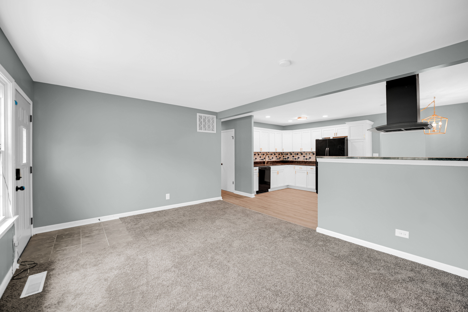 3208 Enterprise Park Avenue, South Chicago Heights, IL 60411