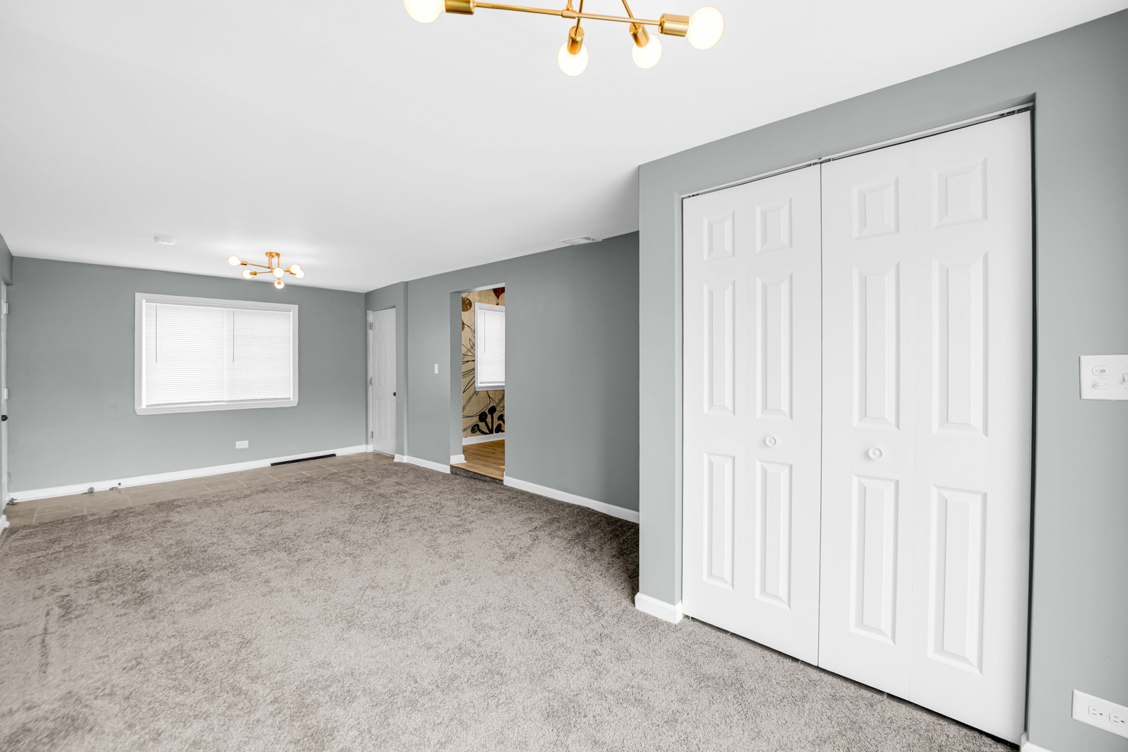 3208 Enterprise Park Avenue, South Chicago Heights, IL 60411